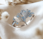 Ginkgo Sky Blue Sapphire Ring
