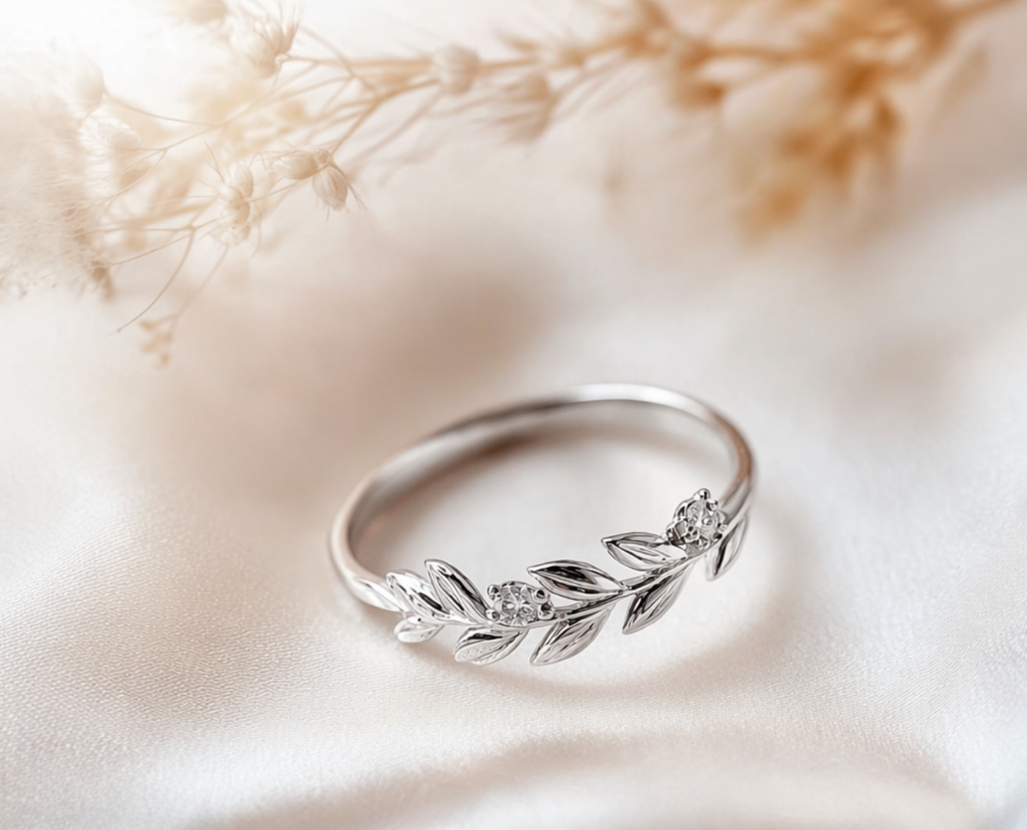 Laurel Light Diamond Ring