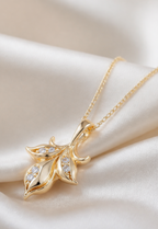 Petal Light Diamond Pendant Necklace