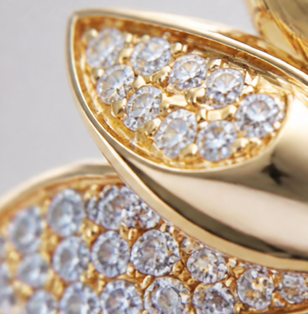 Laurel Glow Diamond Ring